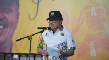 TRK Buka Secara Resmi Turnamen Bulu Tangkis Piala Bupati