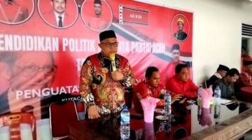 Ketua DPW Partai Aceh Kukuhkan Pengurus Kader, Target Satu Fraksi di Pemilu Mendatang
