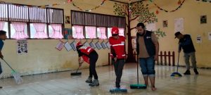 PMI Nagan Raya Provinsi Aceh Gelar Baksos di SDN Alue Siron Tadu Raya.Bersihkan Lumpur Paska Banjir