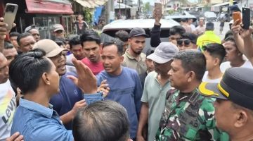 Aksi Massa di Lhokseumawe Dibubarkan TNI, Sempat Terjadi Adu Argumen dan Penangkapan