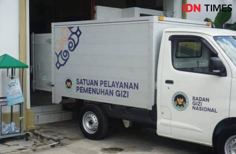 Mobil operasional Satuan Pelayanan Pemenuhan Gizi (SPPG) pendukung program Makan Bergizi Gratis (MBG).