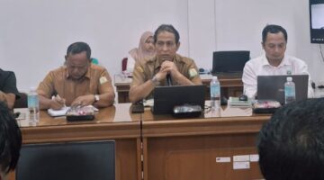 Tiga Pabrik Getah Pinus di Gayo Lues Dibekukan, Seluruh Aktivitas Produksi dan Pembelian Bahan Baku Tidak Boleh Beroperasi Lagi