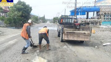 Sedimen Lumpur Mengering dan Mengeras, BPJN 3.5 Gunakan Bor untuk Bersihkan Jalan Nasional